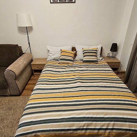 Cozy Studio Braila Luaran gambar